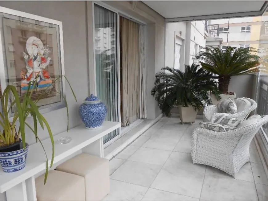 Foto 1 de Apartamento com 4 Quartos à venda, 350m² em Jardim Paulista, São Paulo