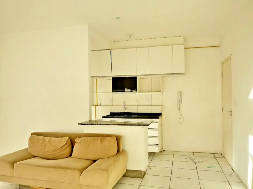 Foto 1 de Apartamento com 2 Quartos à venda, 54m² em Lopes de Oliveira, Sorocaba