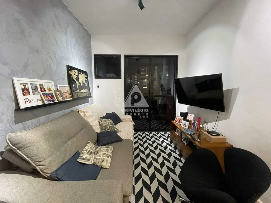 Foto 1 de Apartamento com 3 Quartos à venda, 82m² em Botafogo, Rio de Janeiro