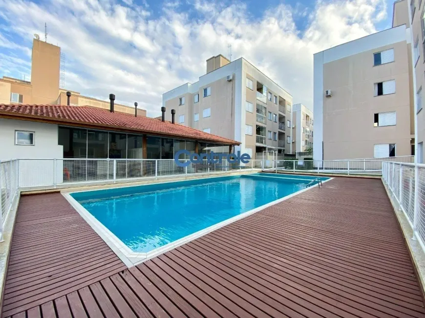 Foto 1 de Apartamento com 3 Quartos à venda, 63m² em Serraria, São José