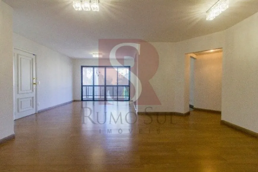 Foto 1 de Apartamento com 3 Quartos à venda, 121m² em Morumbi, São Paulo