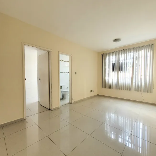 Foto 1 de Kitnet com 1 Quarto para alugar, 32m² em Alto dos Passos, Juiz de Fora