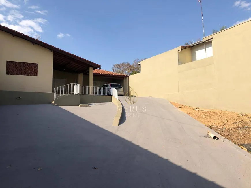 Foto 1 de Casa com 2 Quartos à venda, 110m² em Jardim Bandeirantes, Mogi Guaçu