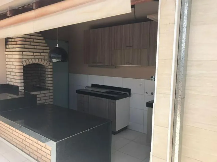 Foto 1 de Cobertura com 2 Quartos à venda, 150m² em Jardim Finotti, Uberlândia