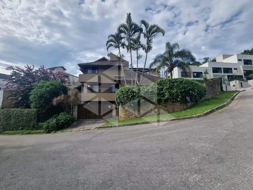 Foto 1 de Casa com 4 Quartos para alugar, 238m² em Joao Paulo, Florianópolis