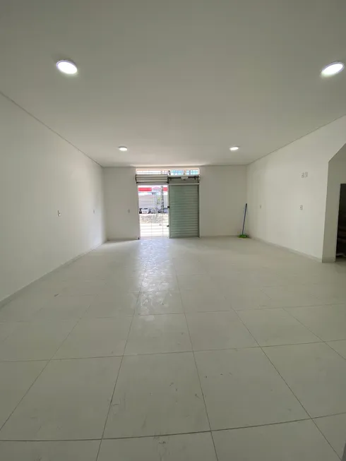 Foto 1 de Ponto Comercial para alugar, 70m² em Caxangá, Recife