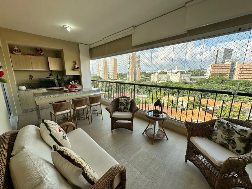 Foto 1 de Apartamento com 4 Quartos à venda, 231m² em Jardim Madalena, Campinas