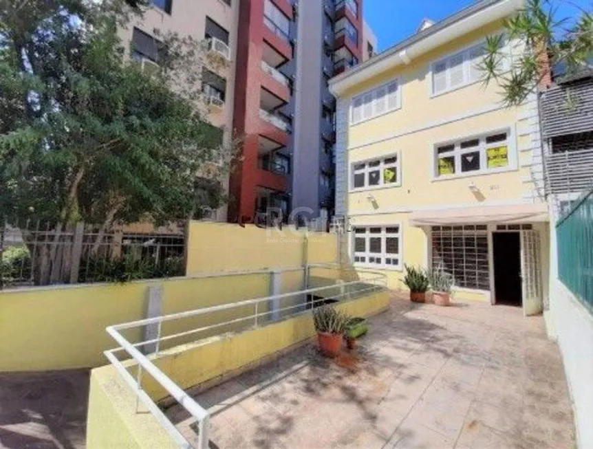 Foto 1 de Ponto Comercial à venda, 259m² em Rio Branco, Porto Alegre