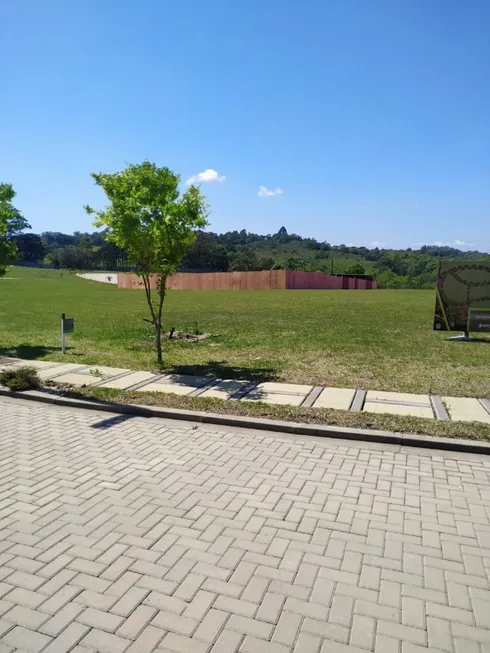 Foto 1 de Lote/Terreno à venda, 750m² em Pedancino, Caxias do Sul