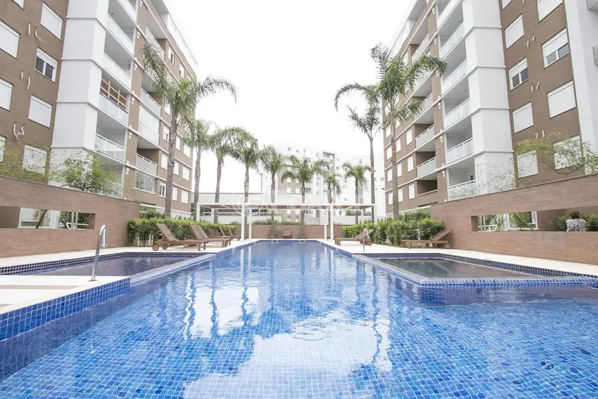 Foto 1 de Apartamento com 3 Quartos à venda, 79m² em Jardim Itú Sabará, Porto Alegre