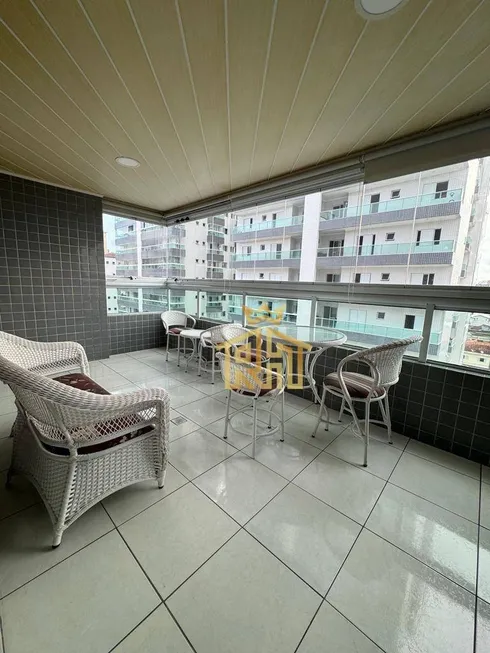Foto 1 de Apartamento com 3 Quartos à venda, 107m² em Vila Assunção, Praia Grande