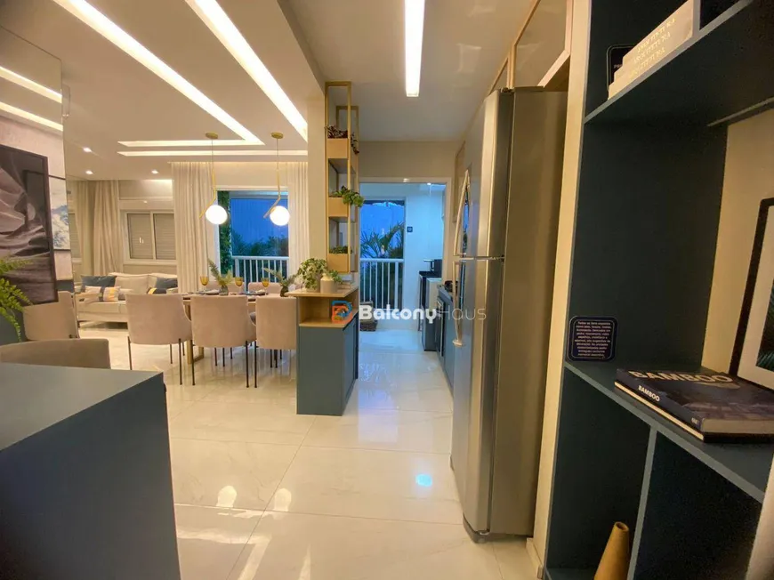 Foto 1 de Apartamento com 2 Quartos à venda, 42m² em Interlagos, São Paulo