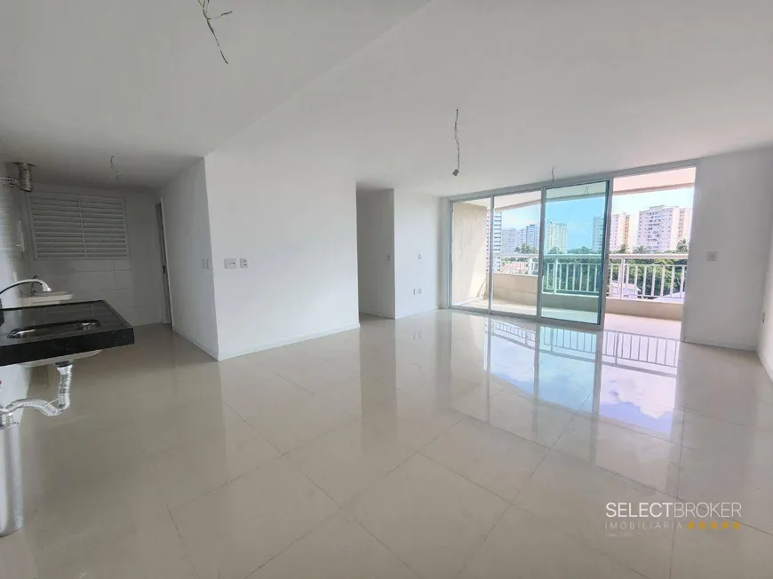 Foto 1 de Apartamento com 3 Quartos à venda, 101m² em Cambeba, Fortaleza