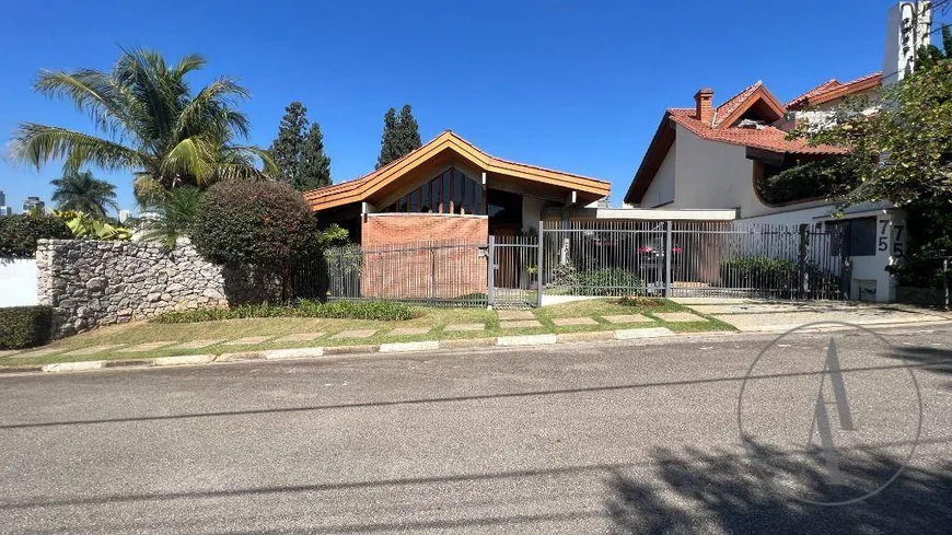 Foto 1 de Casa com 3 Quartos para venda ou aluguel, 389m² em Jardim Eltonville, Sorocaba