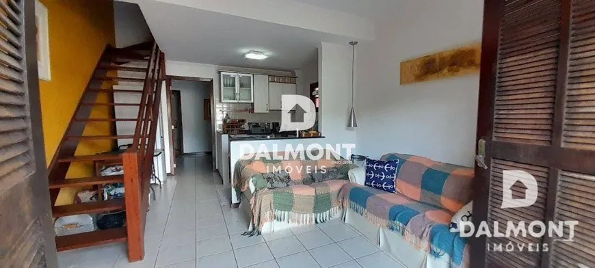 Foto 1 de Casa de Condomínio com 4 Quartos à venda, 80m² em Peró, Cabo Frio