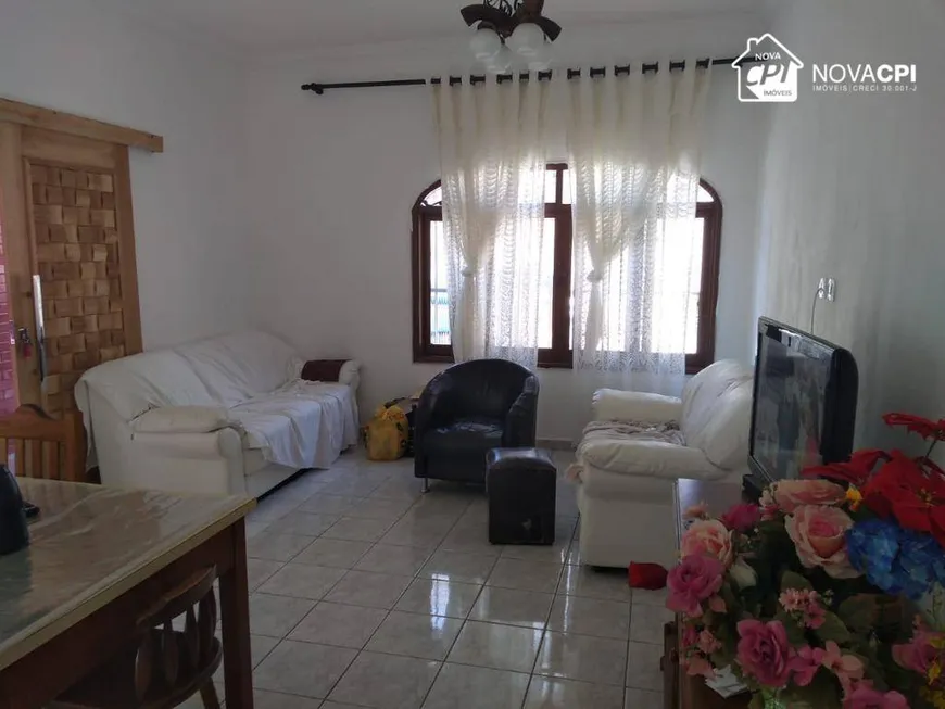 Foto 1 de Casa com 2 Quartos à venda, 90m² em Vila Tupi, Praia Grande