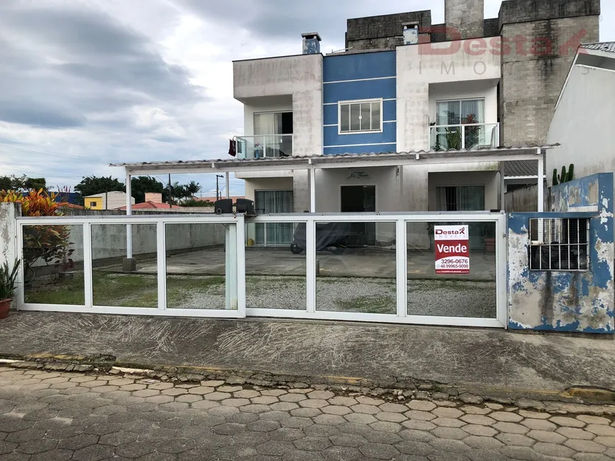 Foto 1 de Apartamento com 2 Quartos à venda, 58m² em Rio Caveiras, Biguaçu