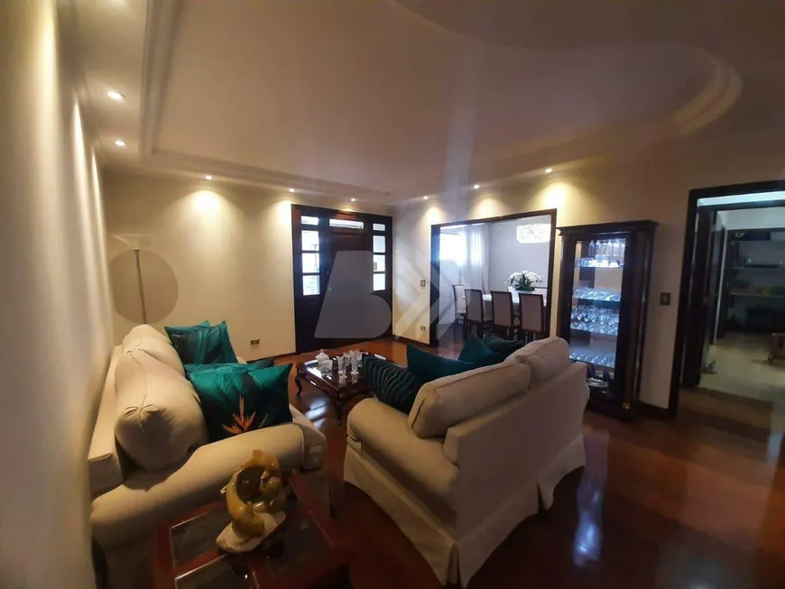 Foto 1 de Casa com 3 Quartos para alugar, 257m² em Centro, Piracicaba