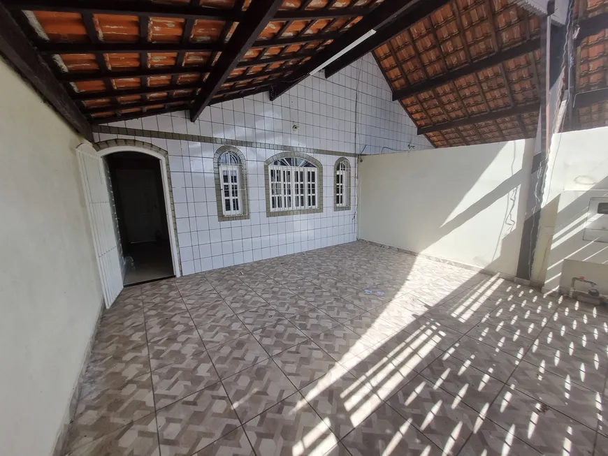Foto 1 de Casa com 3 Quartos à venda, 140m² em Vila Tupi, Praia Grande