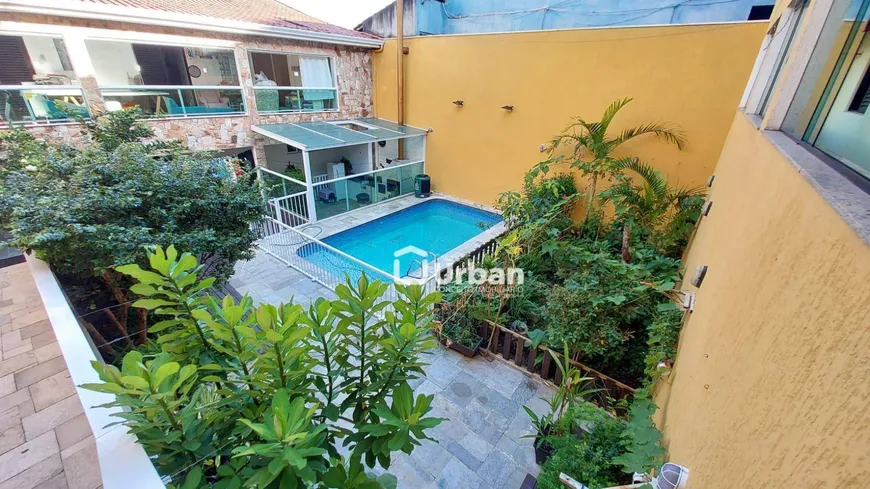 Foto 1 de Casa com 3 Quartos à venda, 348m² em Jardim Sabiá, Cotia