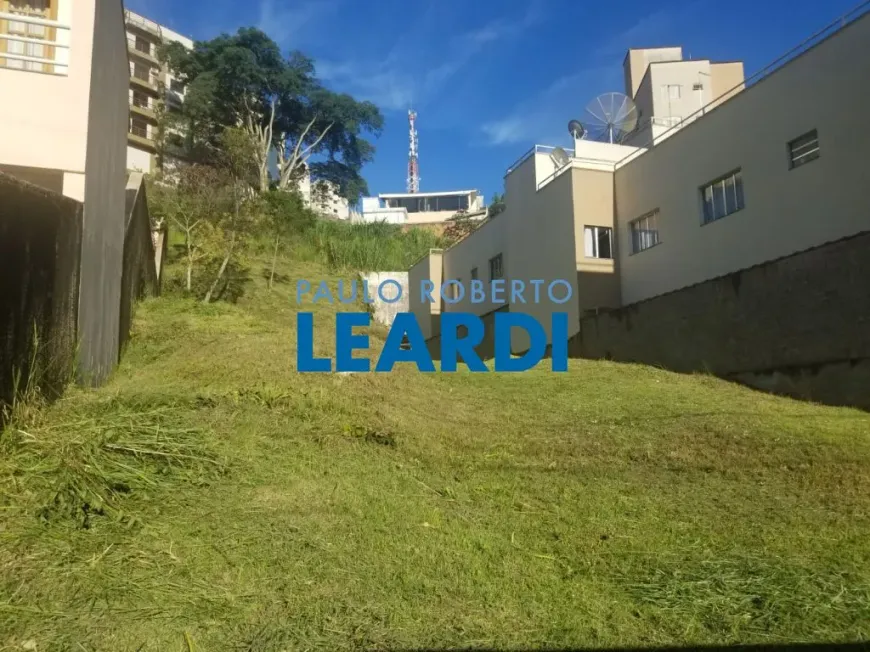 Foto 1 de Lote/Terreno à venda, 567m² em Jardim Quisisana, Poços de Caldas