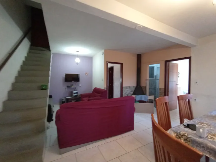 Foto 1 de Casa com 2 Quartos à venda, 168m² em Fragata, Pelotas