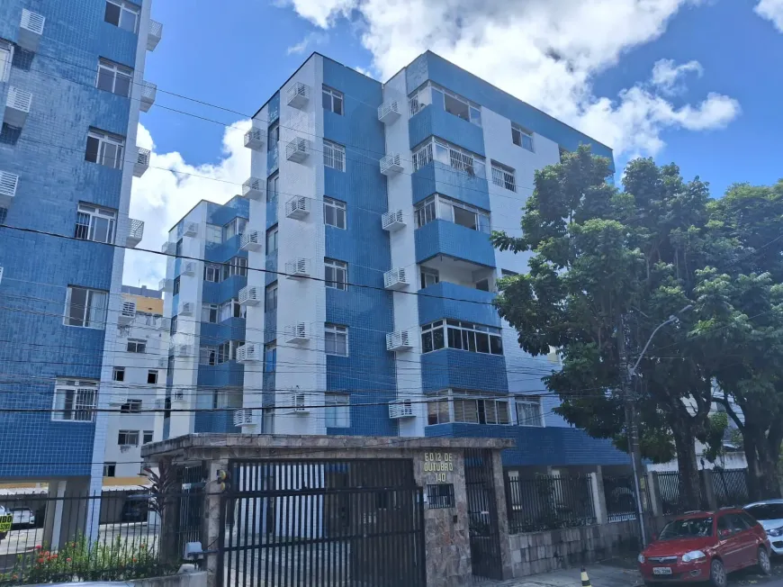 Foto 1 de Apartamento com 3 Quartos à venda, 110m² em Graças, Recife