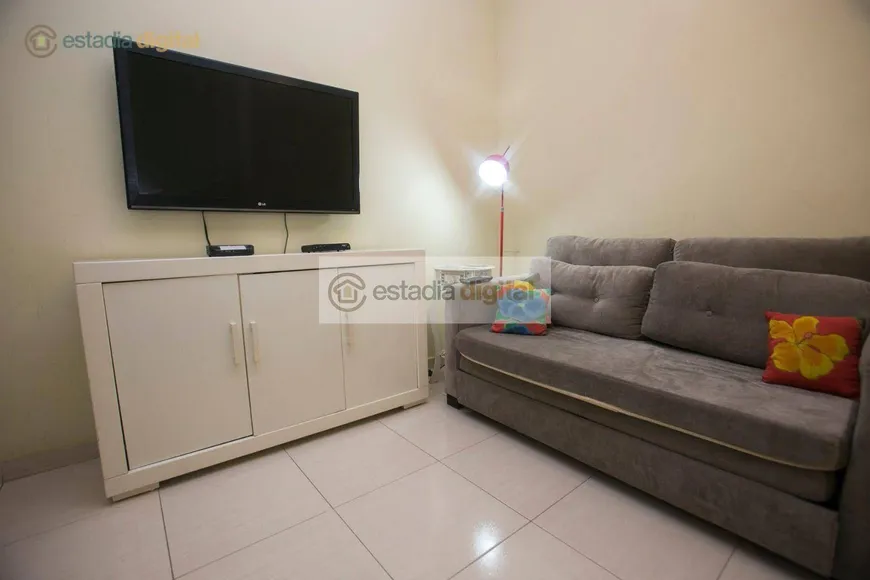 Foto 1 de Apartamento com 1 Quarto à venda, 31m² em Copacabana, Rio de Janeiro