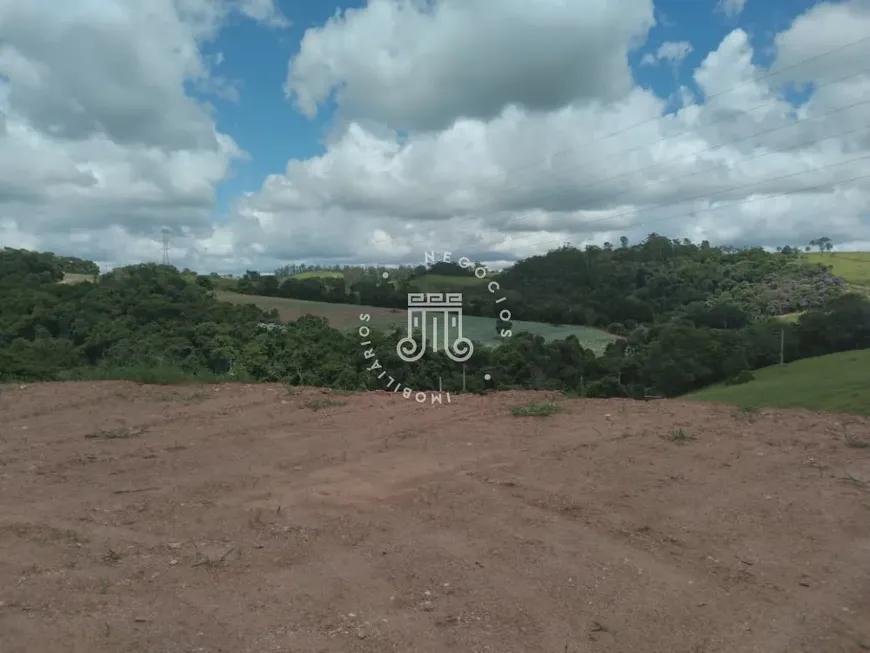 Foto 1 de Fazenda/Sítio à venda, 8000m² em Leitao, Louveira