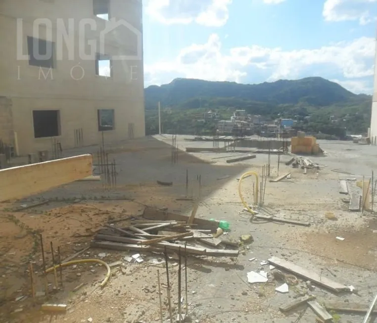 Foto 1 de Lote/Terreno à venda, 250m² em São Caetano, São João Del Rei