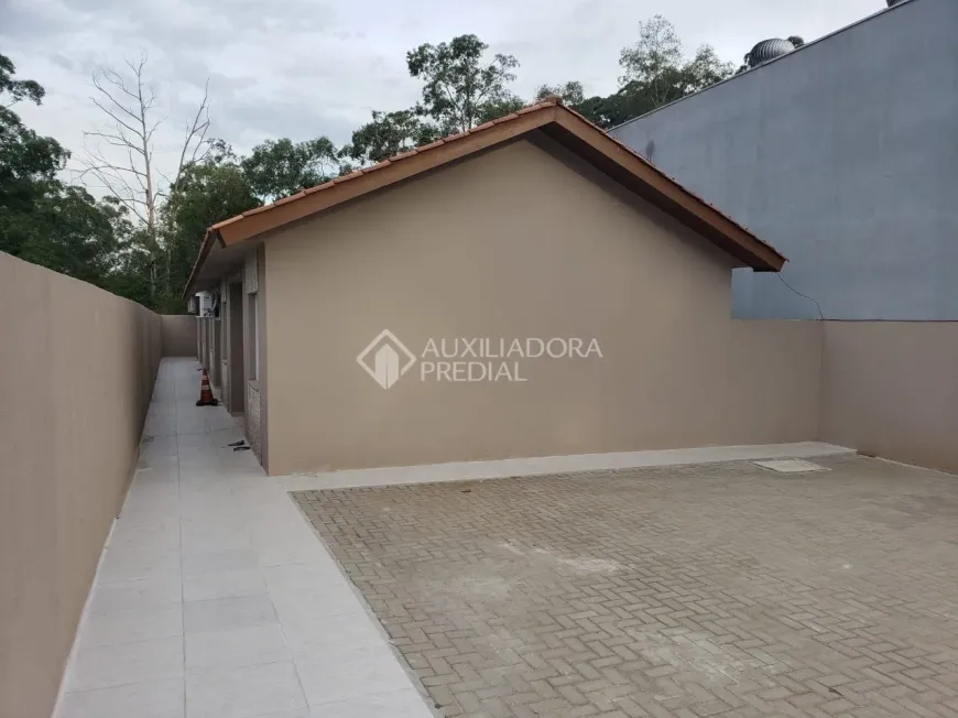 Foto 1 de Casa de Condomínio com 2 Quartos à venda, 37m² em Olaria, Canoas