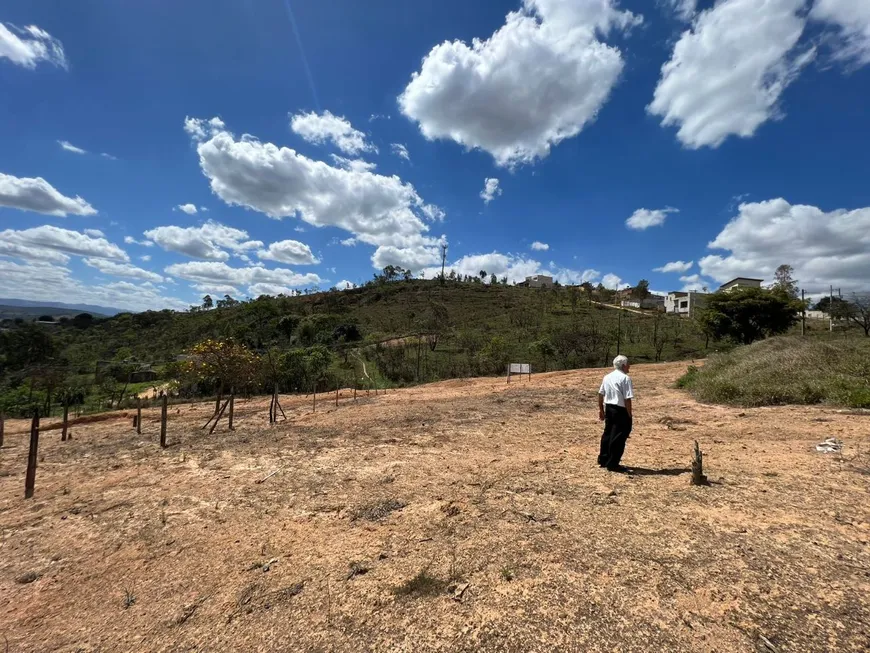 Foto 1 de Lote/Terreno à venda, 645m² em Lima Dias, Conselheiro Lafaiete