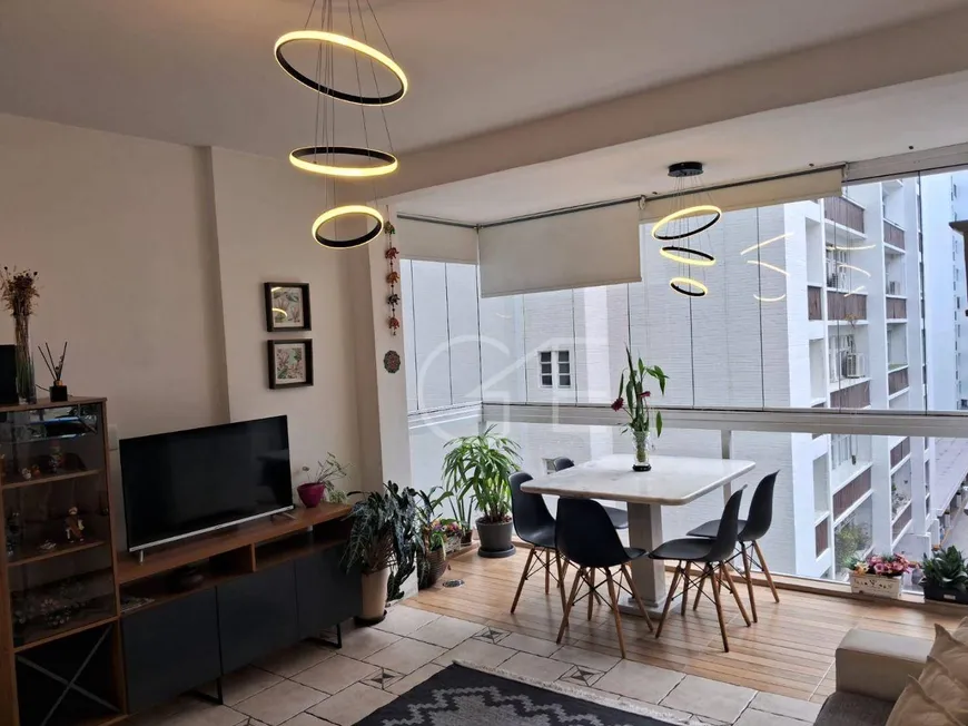 Foto 1 de Apartamento com 2 Quartos à venda, 86m² em Gonzaga, Santos