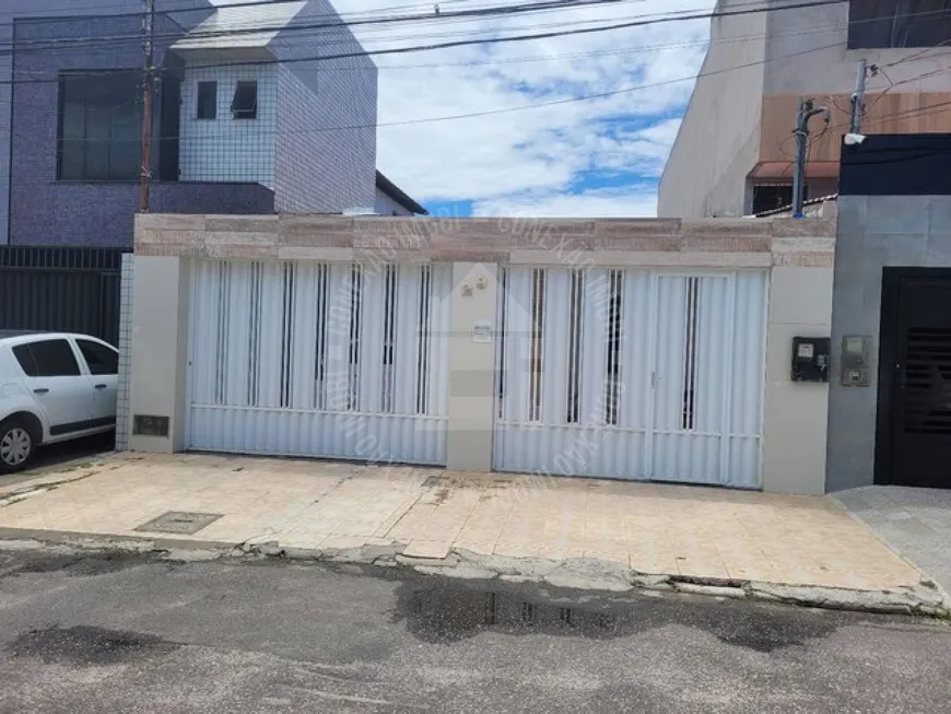 Foto 1 de Casa com 2 Quartos à venda, 200m² em Jabotiana, Aracaju