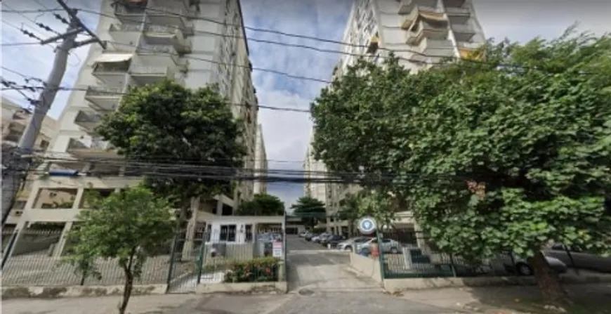 Foto 1 de Apartamento com 2 Quartos à venda, 70m² em Praça Seca, Rio de Janeiro