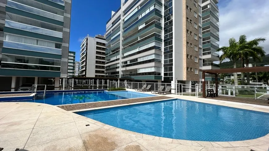 Foto 1 de Apartamento com 2 Quartos à venda, 95m² em Praia De Palmas, Governador Celso Ramos