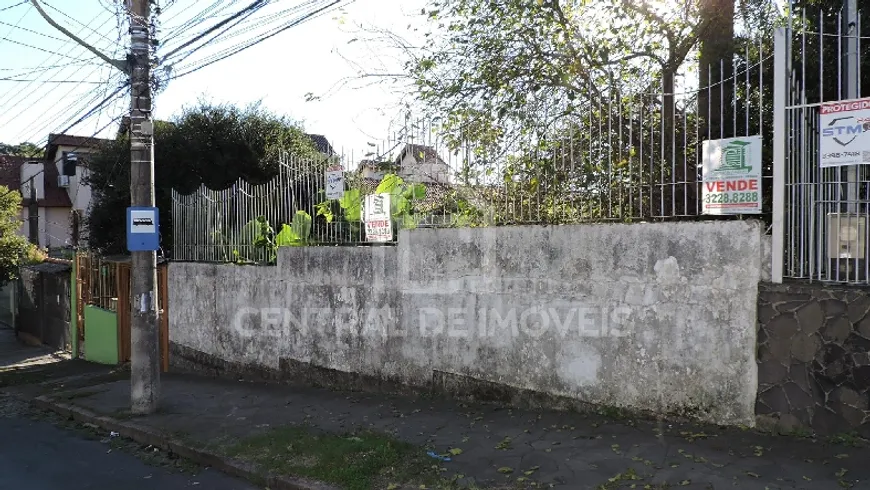 Foto 1 de Lote/Terreno à venda, 660m² em Tristeza, Porto Alegre