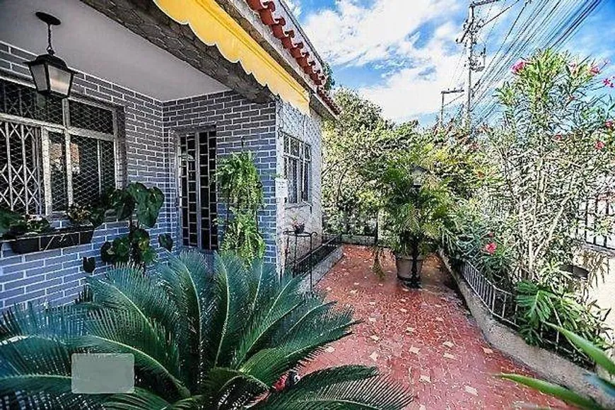 Foto 1 de Casa com 3 Quartos à venda, 81m² em Barreto, Niterói