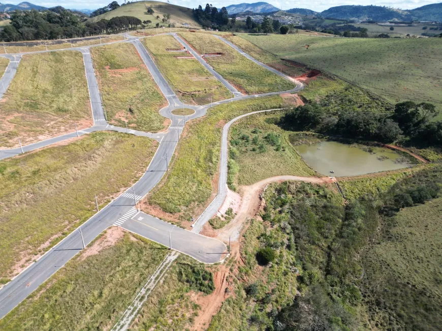 Foto 1 de Lote/Terreno à venda, 250m² em Centro, Extrema