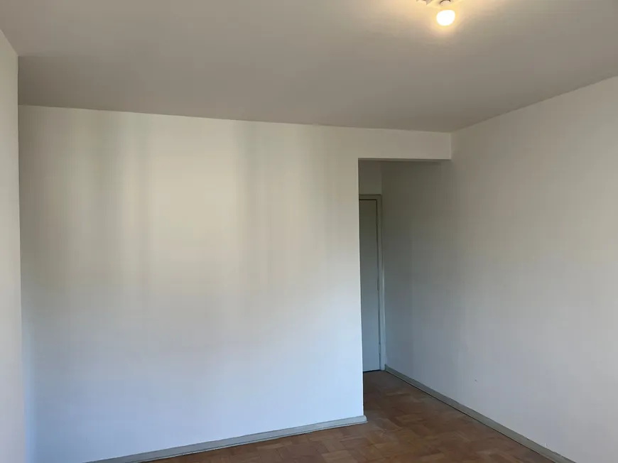 Foto 1 de Apartamento com 1 Quarto para alugar, 47m² em Liberdade, São Paulo