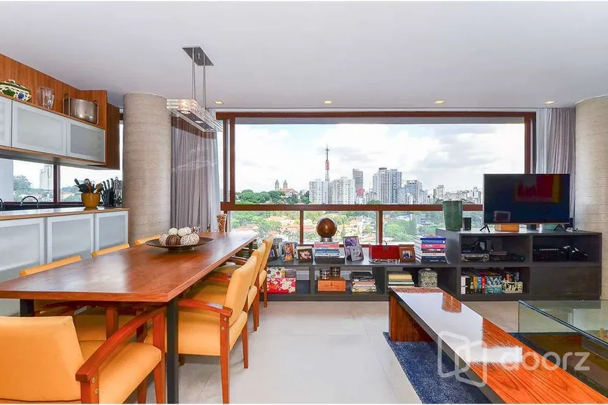 Foto 1 de Apartamento com 3 Quartos à venda, 171m² em Vila Madalena, São Paulo