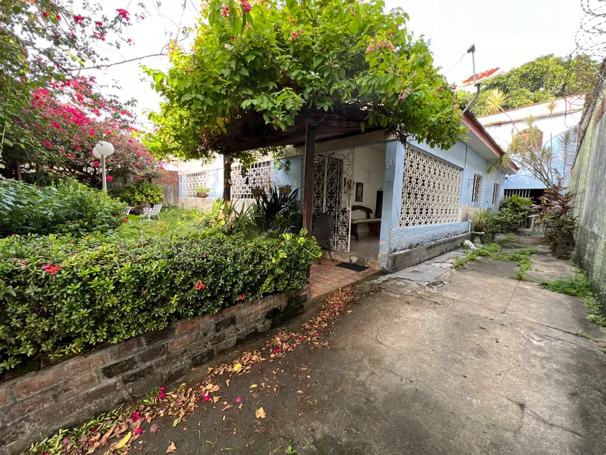 Foto 1 de Casa com 3 Quartos à venda, 118m² em Prado, Recife