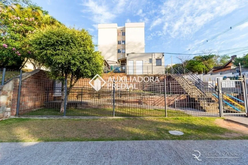 Foto 1 de Apartamento com 2 Quartos à venda, 43m² em Glória, Porto Alegre