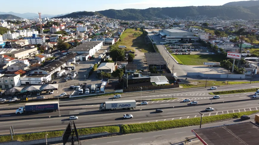 Foto 1 de Imóvel Comercial com 1 Quarto para alugar, 15000m² em Serraria, São José