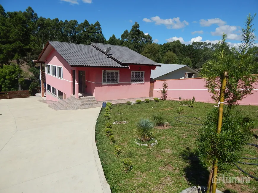 Foto 1 de Fazenda/Sítio com 3 Quartos à venda, 18000m² em Itaiacoca, Ponta Grossa