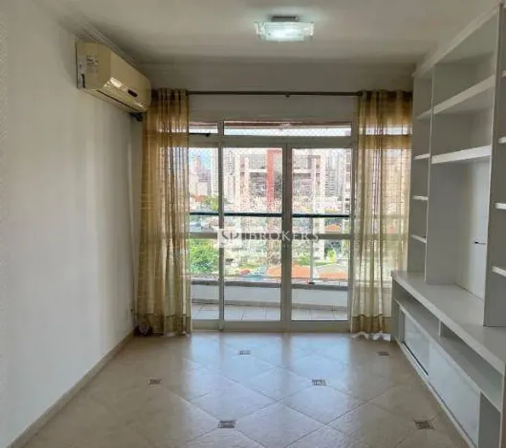 Foto 1 de Apartamento com 3 Quartos para alugar, 94m² em Cambuí, Campinas