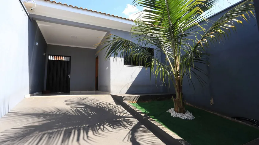 Foto 1 de Casa com 2 Quartos à venda, 98m² em Parque Residencial Caranda, Presidente Prudente