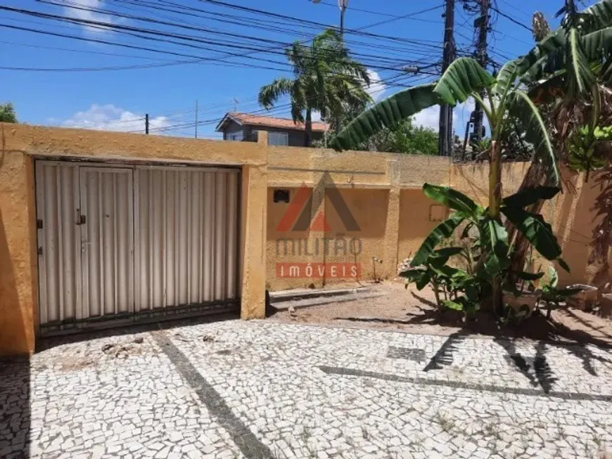 Foto 1 de Casa com 3 Quartos à venda, 183m² em Cidade dos Funcionários, Fortaleza