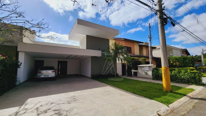 Foto 1 de Casa de Condomínio com 3 Quartos à venda, 310m² em Alphaville, Santana de Parnaíba