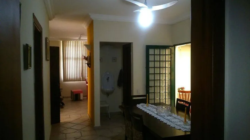 Foto 1 de Casa com 3 Quartos à venda, 183m² em Jardim Flamboyant, Campinas